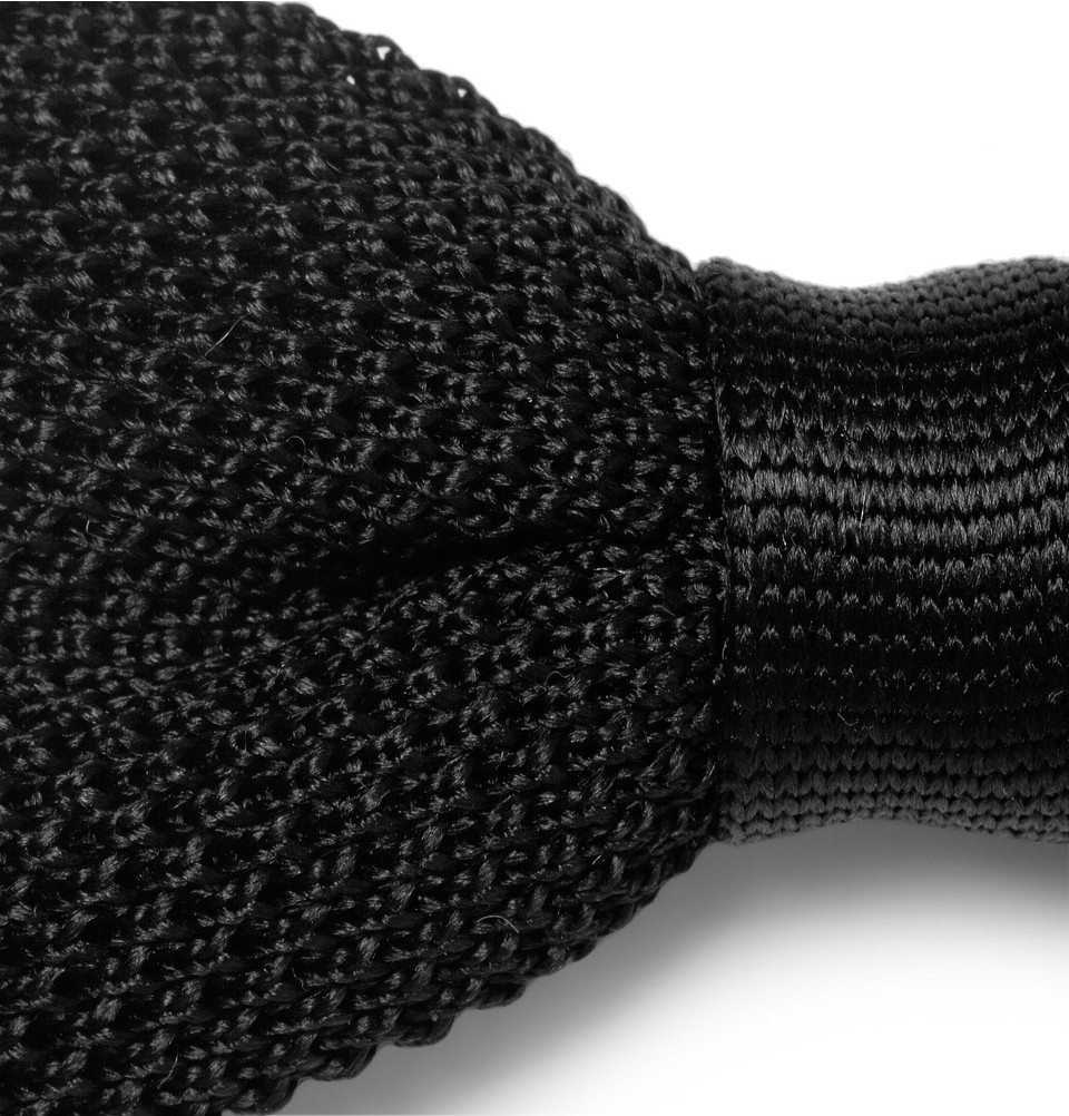 Download Burberry Knitted Silk Bow Tie in Black for Men - Lyst