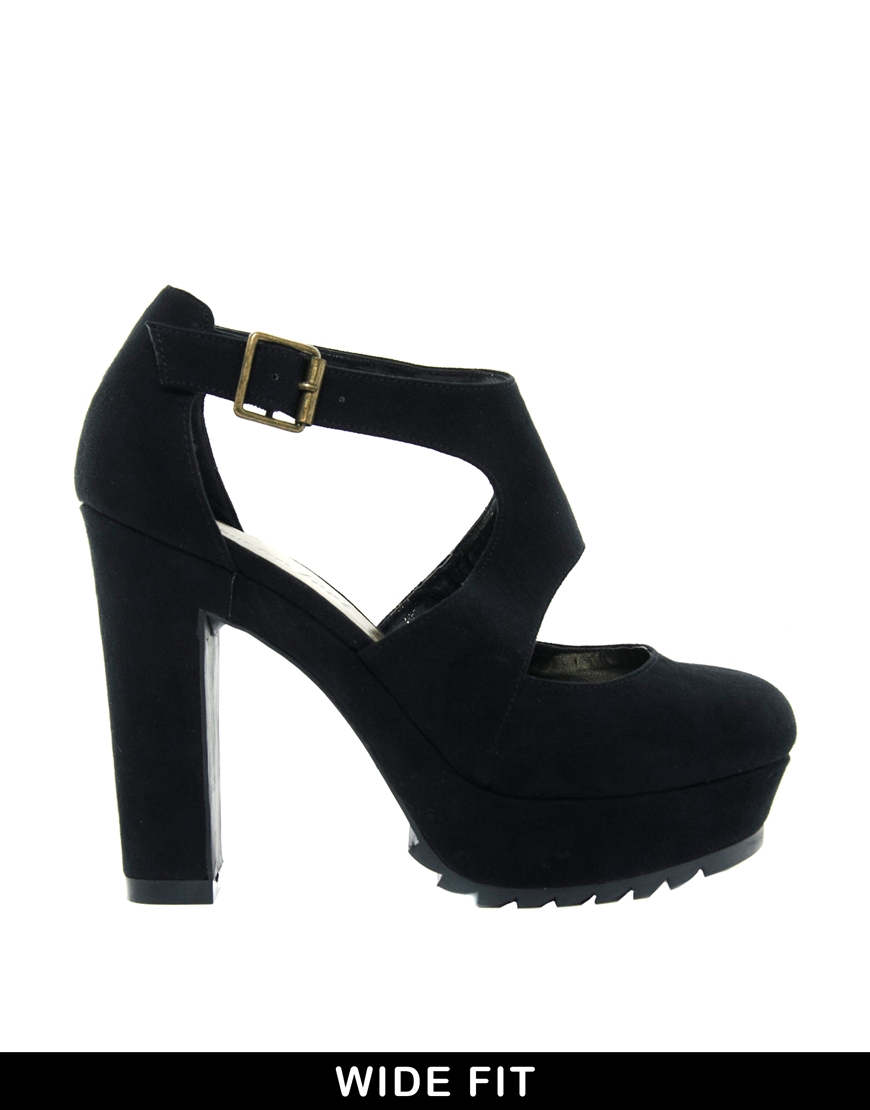 size 11 wide platform heels