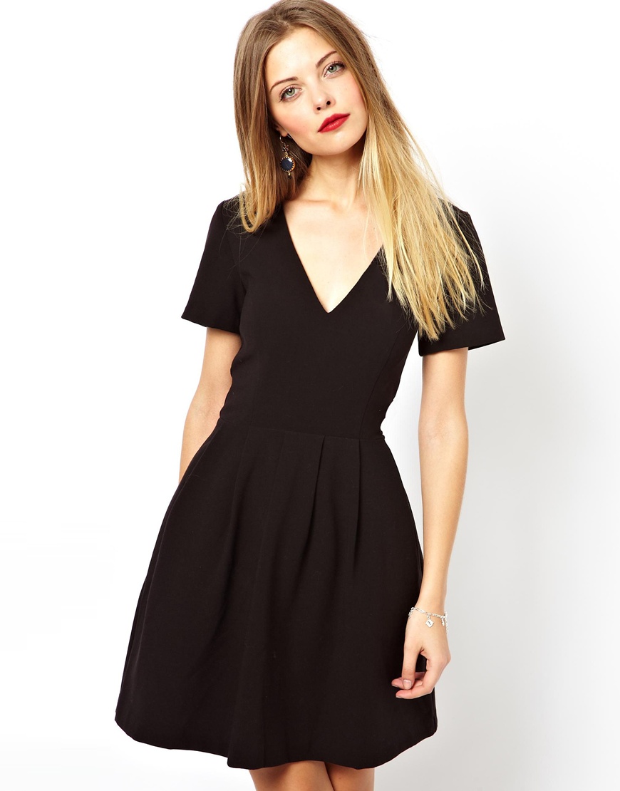 black v neck skater dress