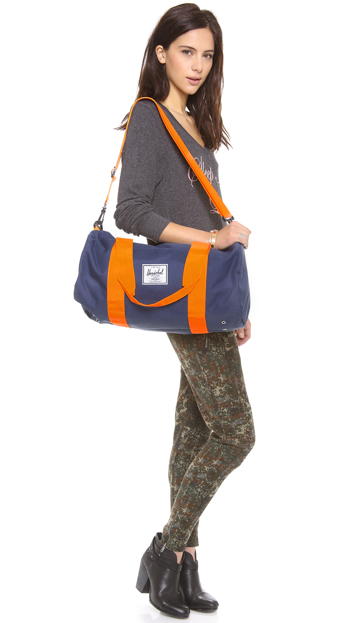 herschel womens duffle bag