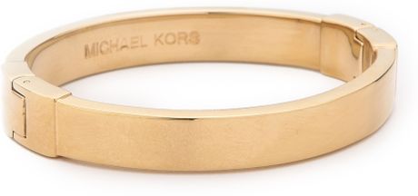 Michael Kors Hinged Bangle Bracelet - Gold in Gold | Lyst