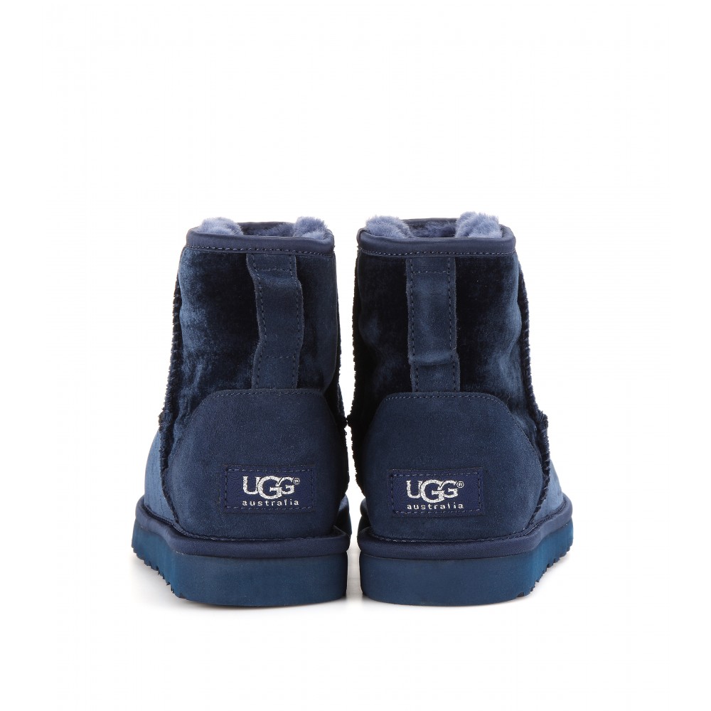 ugg mini bleu