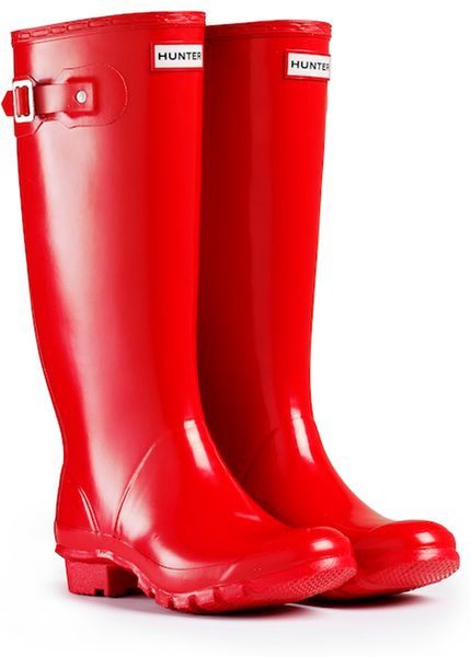 Hunter Huntress Gloss Wider Calf Rain Boots in Red (PILLAR BOX RED) | Lyst