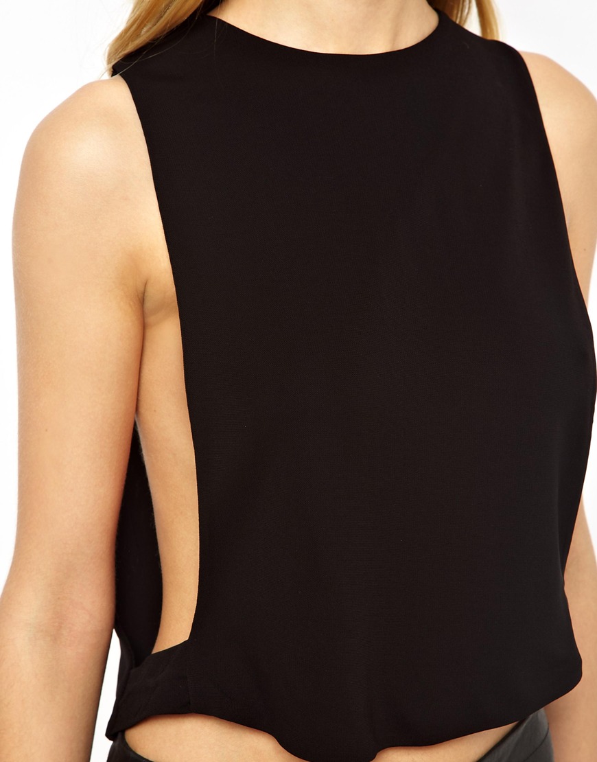 Crepe Crop Top With Open Side in Black | Lyst
