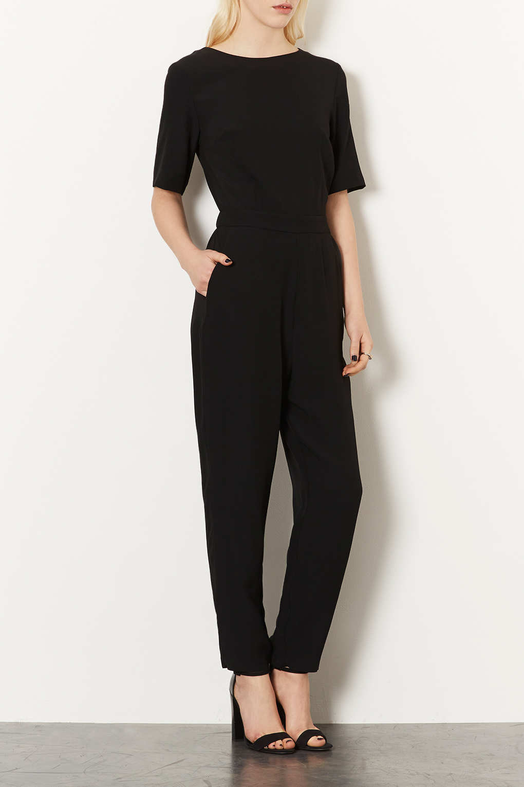 black shirt jumpsuit