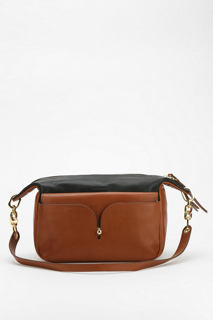 Urban Outfitters Pour La Victoire Currie Chain Shoulder Bag in Brown - Lyst