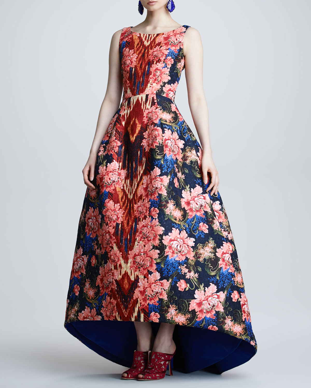 oscardelarenta gown