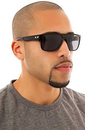 oakley breadbox polarized oakley breadbox polarized