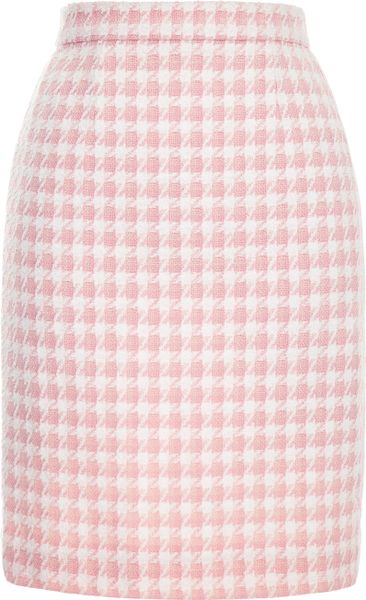 Chanel Chanel Pink and White Boucle Skirt From What Goes Around Comes ...