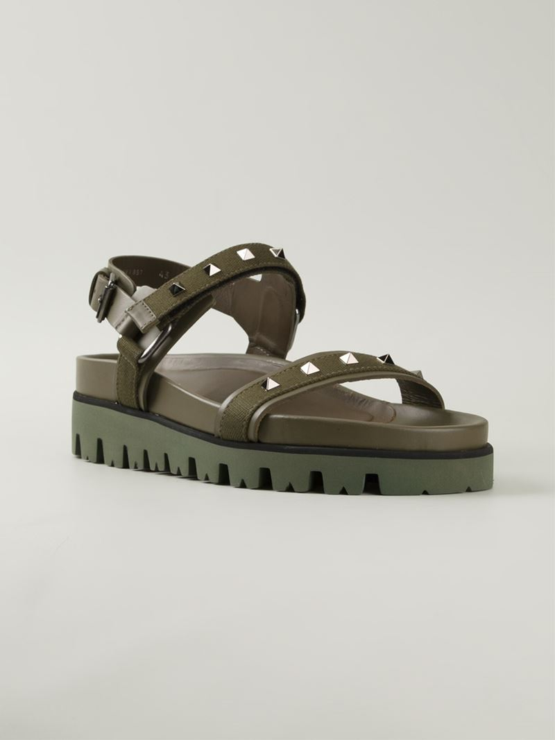 valentino flip flops mens