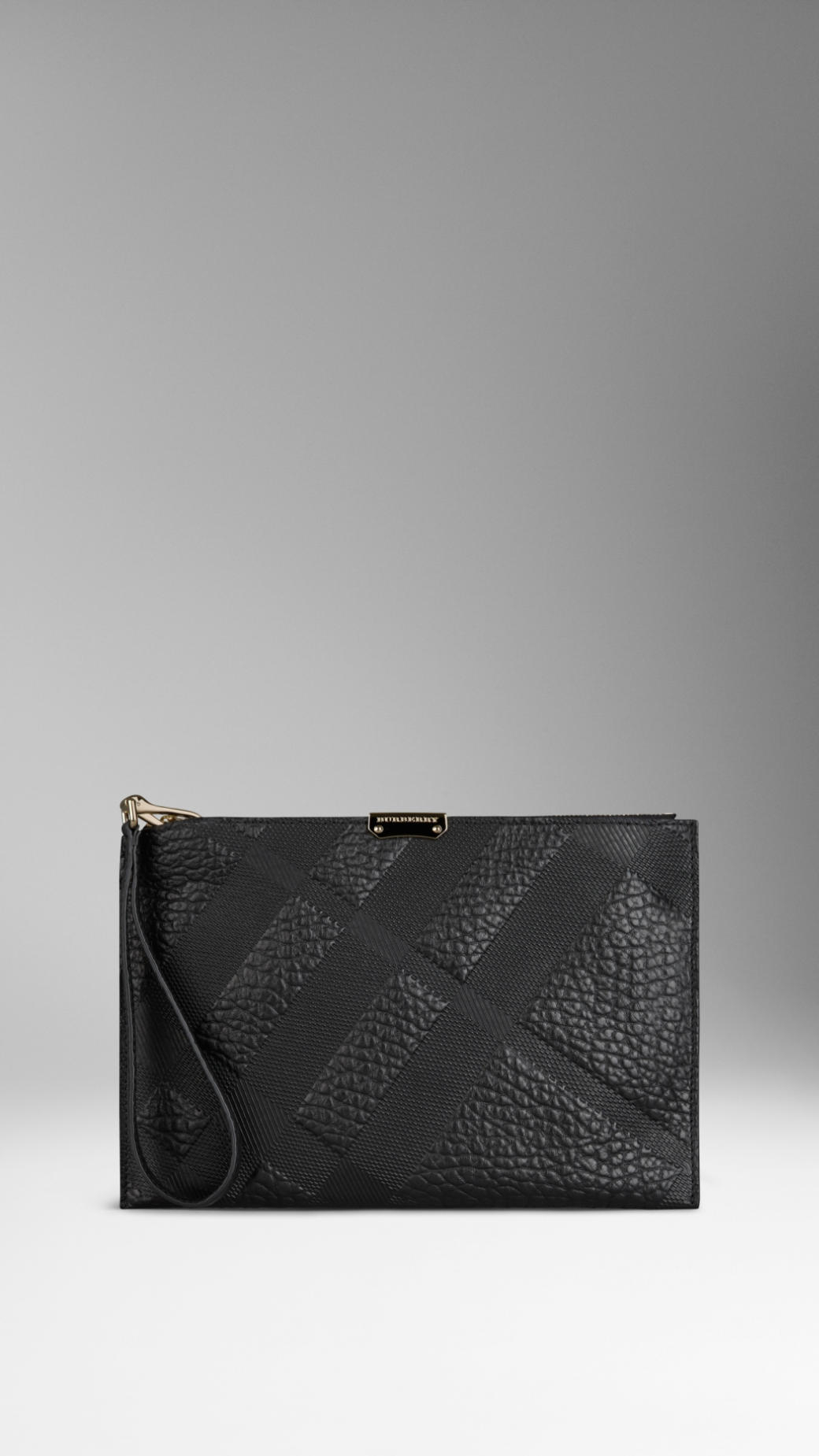 Burberry Embossed Check Signature Grain Leather Wristlet in Black - Lyst