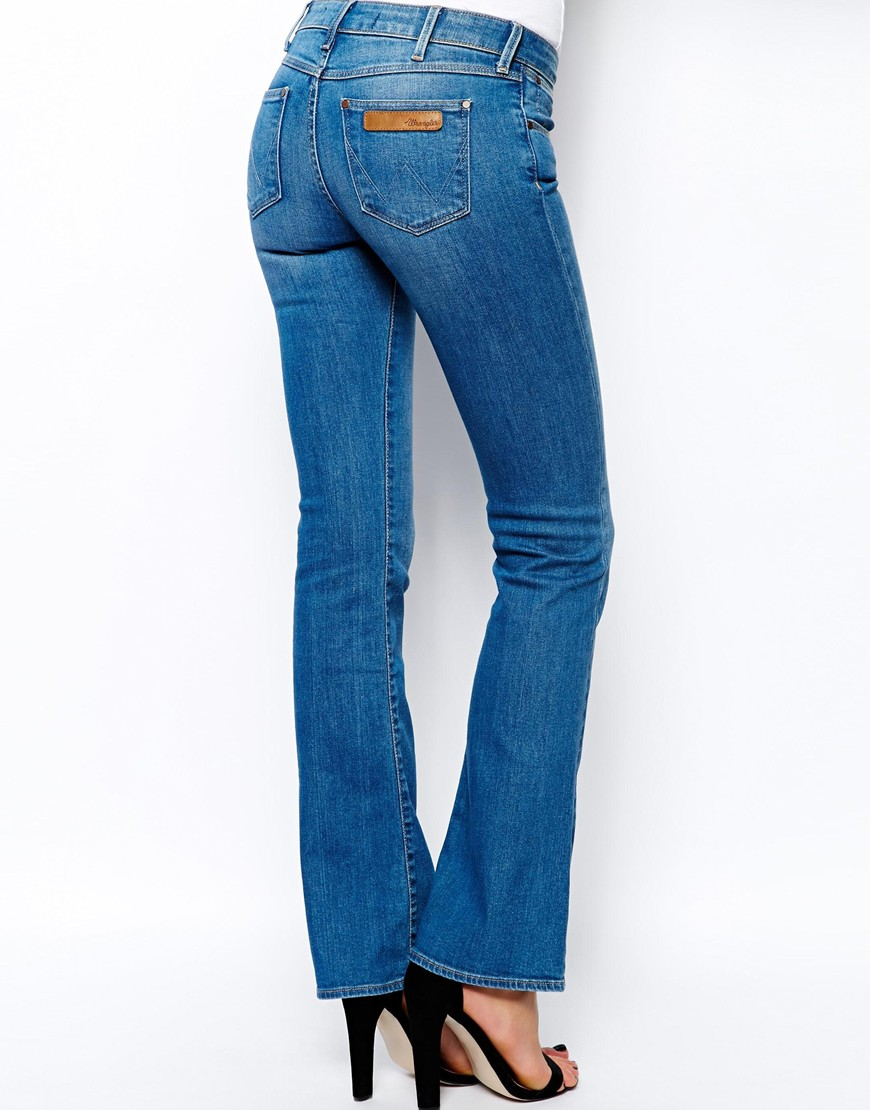 Wrangler Catrin Low Waist Bootcut Jeans in Cobalt (Blue) - Lyst