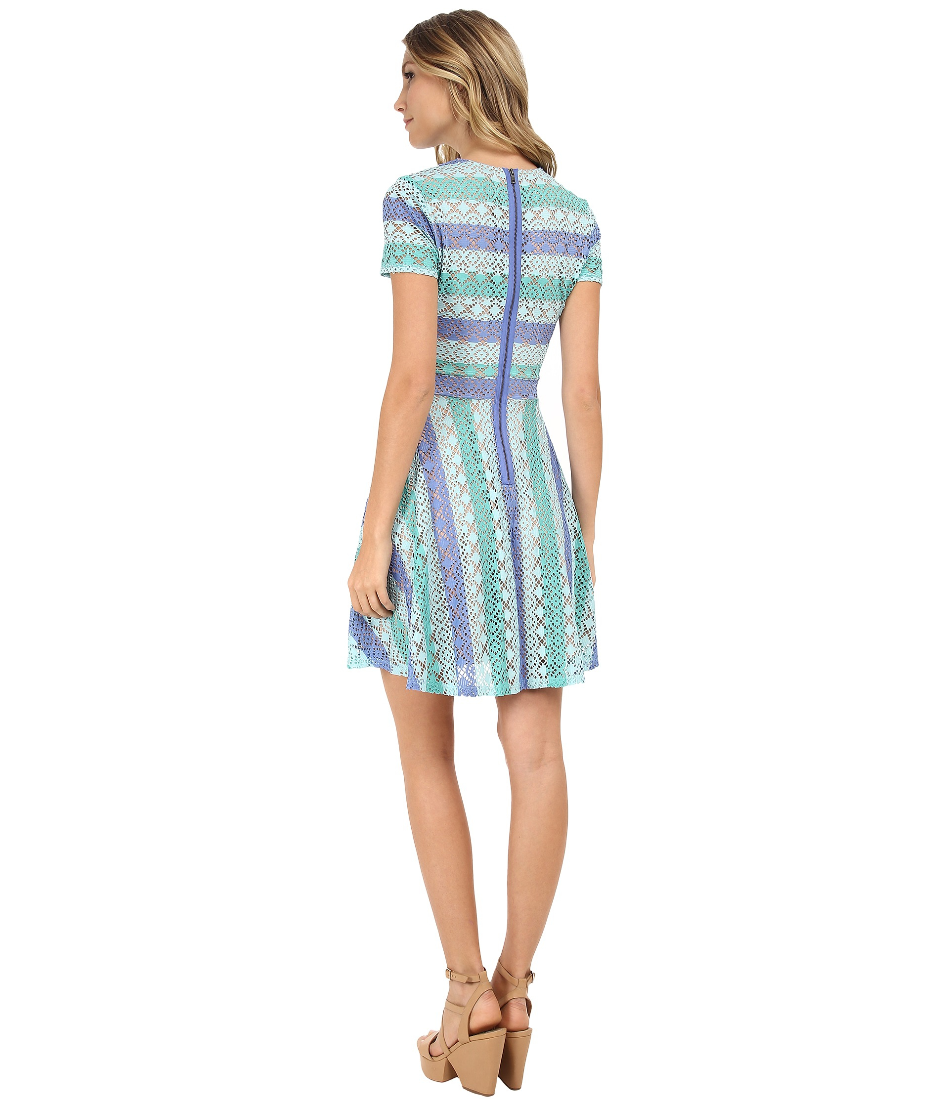 bcbg chevron dress