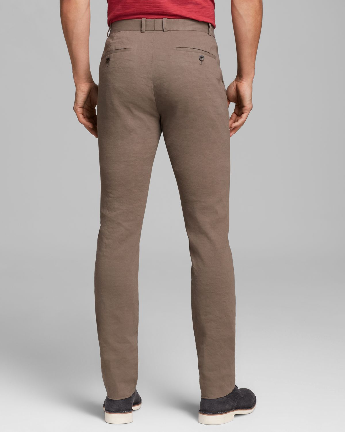 Zappos Footer From clean-cut khaki pants to soft knit shorts, we carry an extensive collection of pants that every guy will love putting on in the morning. See, we believe that looking good is important. And we believe that every great outfit starts with a great pair of pants.