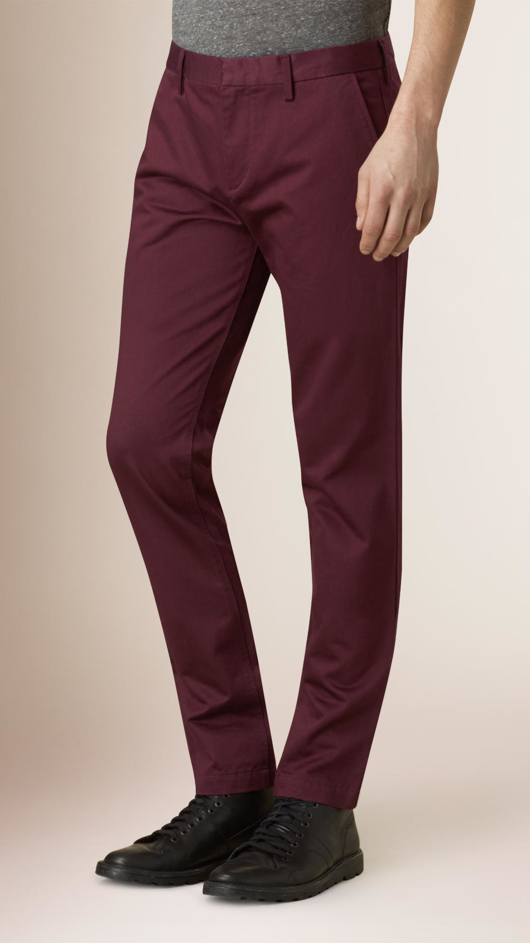 Picket vaccination besejret Burberry Slim Fit Cotton Sateen Tailored Chinos Deep Burgundy in Purple for  Men - Lyst