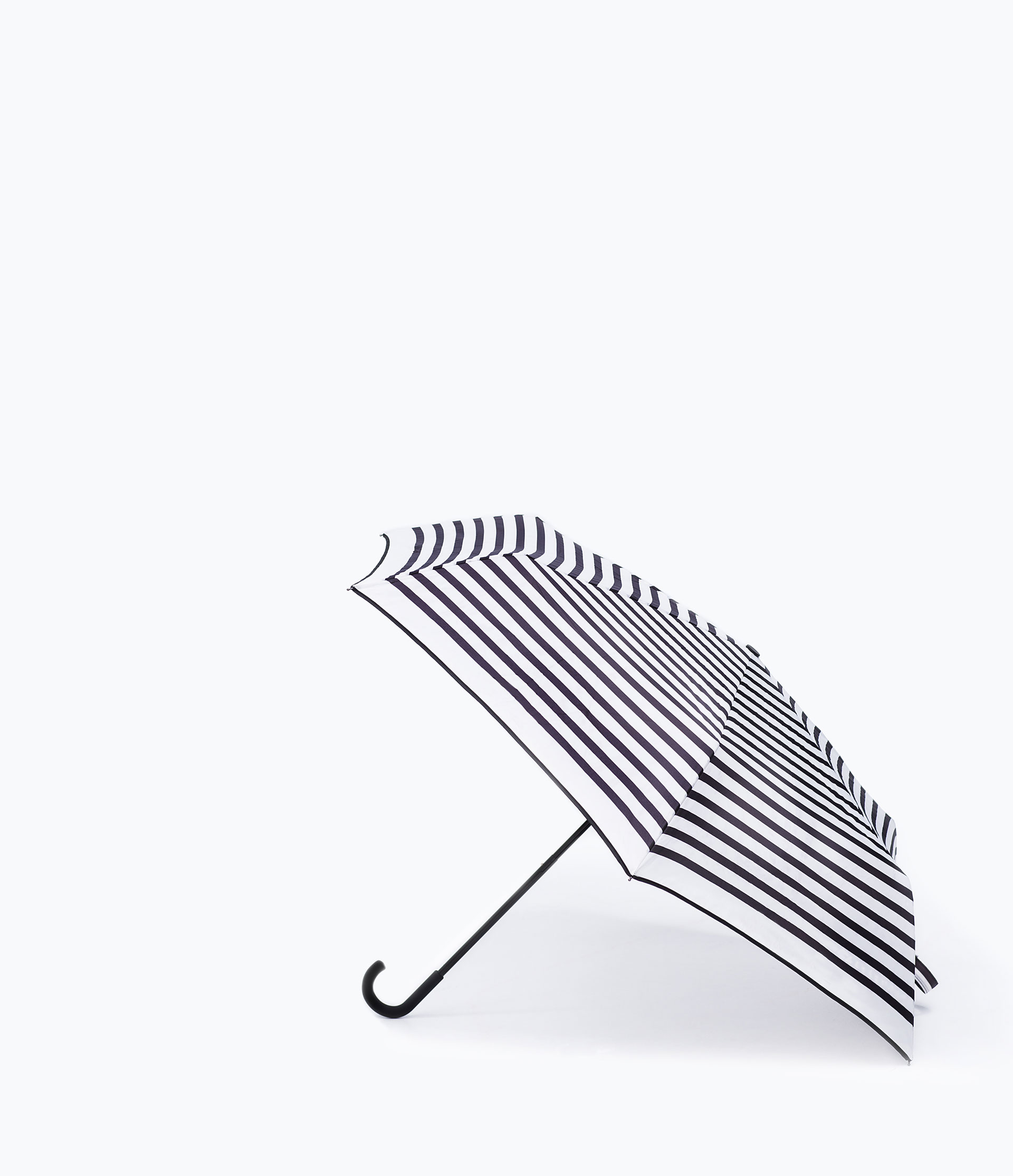 Zara Striped Umbrella in White (Black / White) Lyst