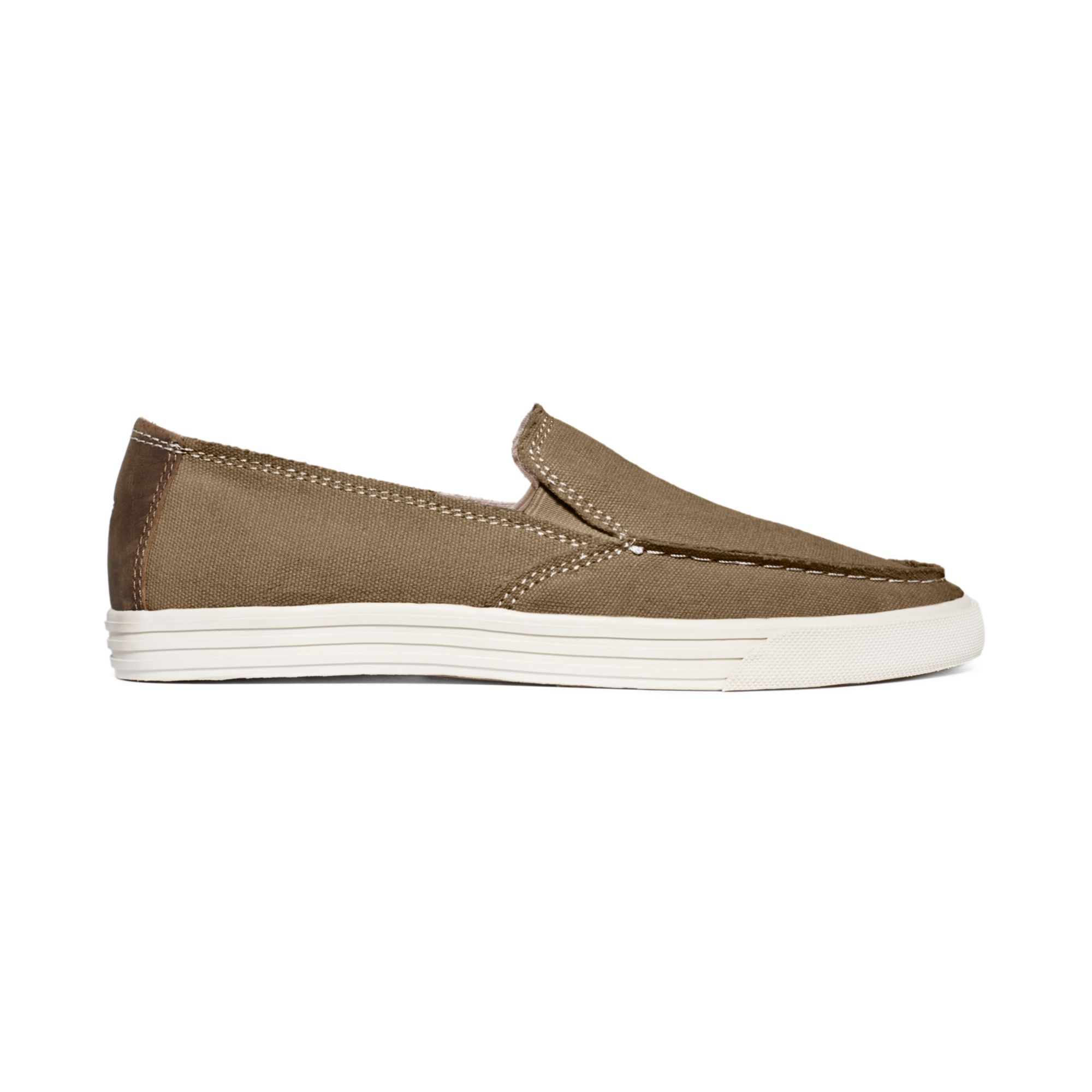 dockers slip on