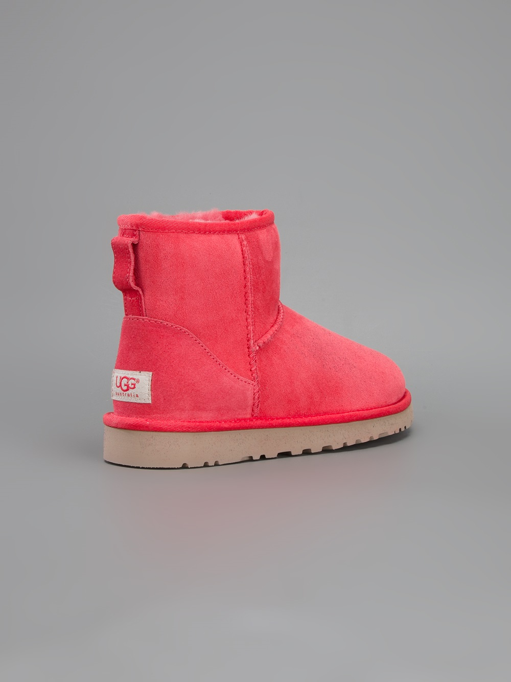 red mini uggs