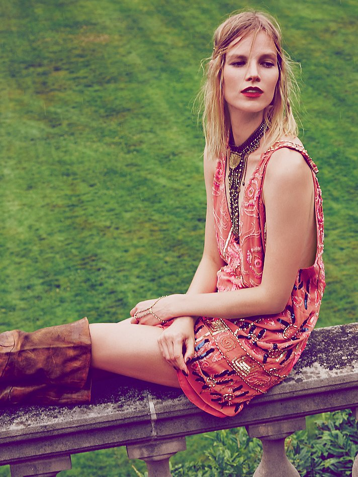 Embellished Shift Dress in Coral (Pink 