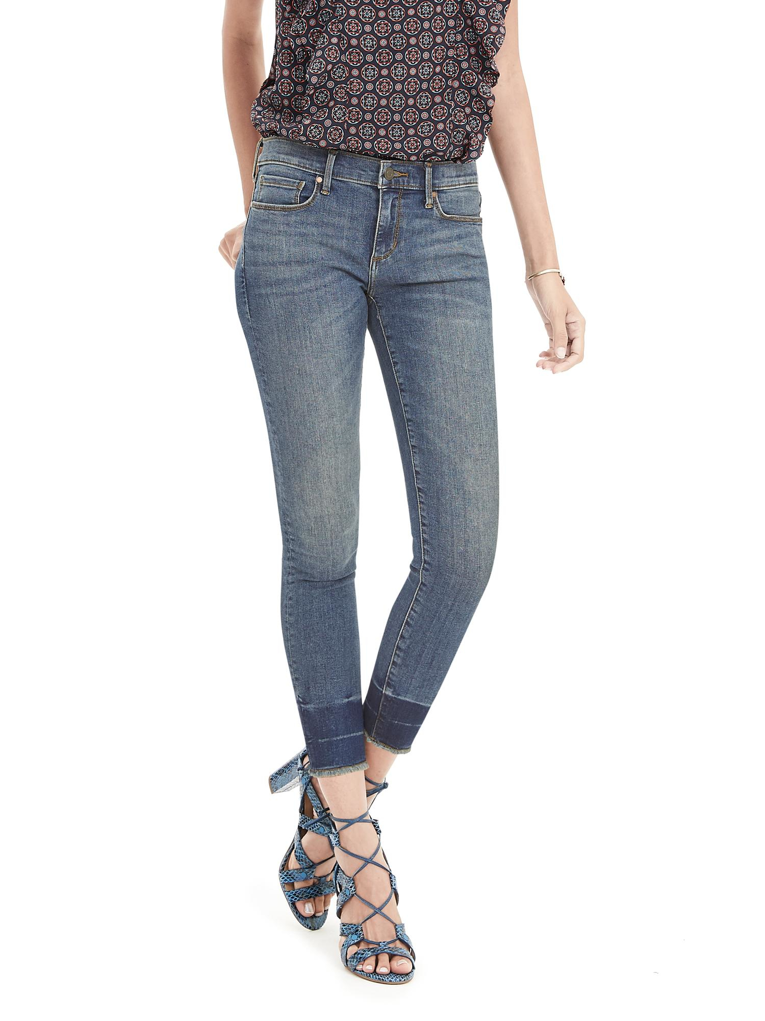 We couldn't find what you were looking for, But here are some other options. Discover the many styles of our ultra-versatile jeans for women from Banana Republic Factory. Essentials for Any Season in Sleek Styles. Update your must-have wardrobe basics with our exclusive selection of the latest posh jeans for women.