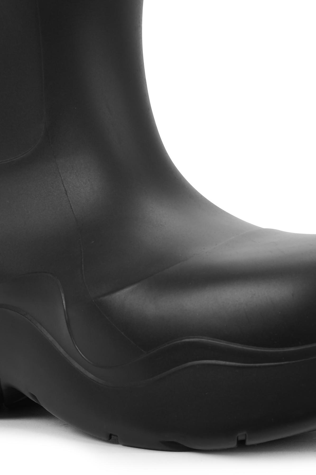 bottega veneta black puddle boots