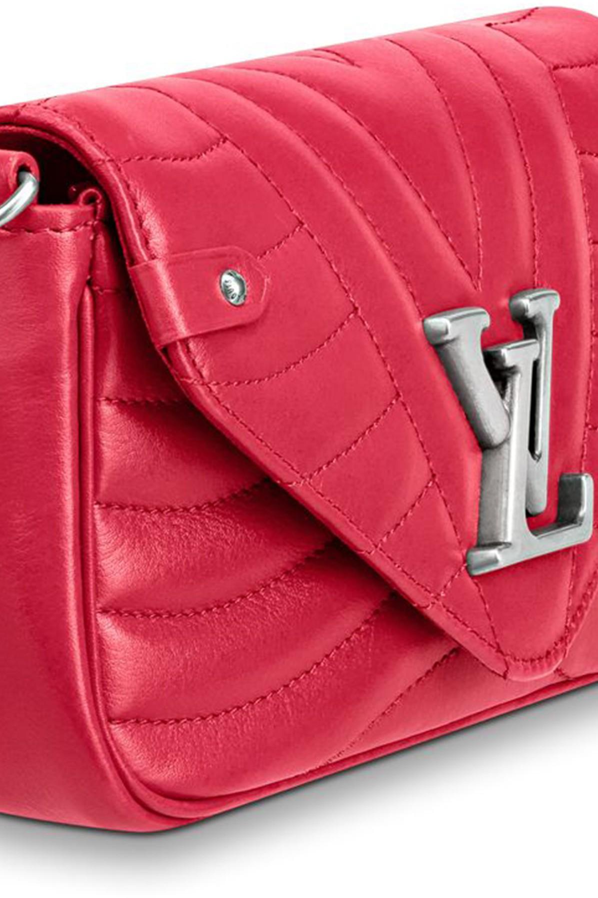 Louis Vuitton New Wave Chain Pochette in Red