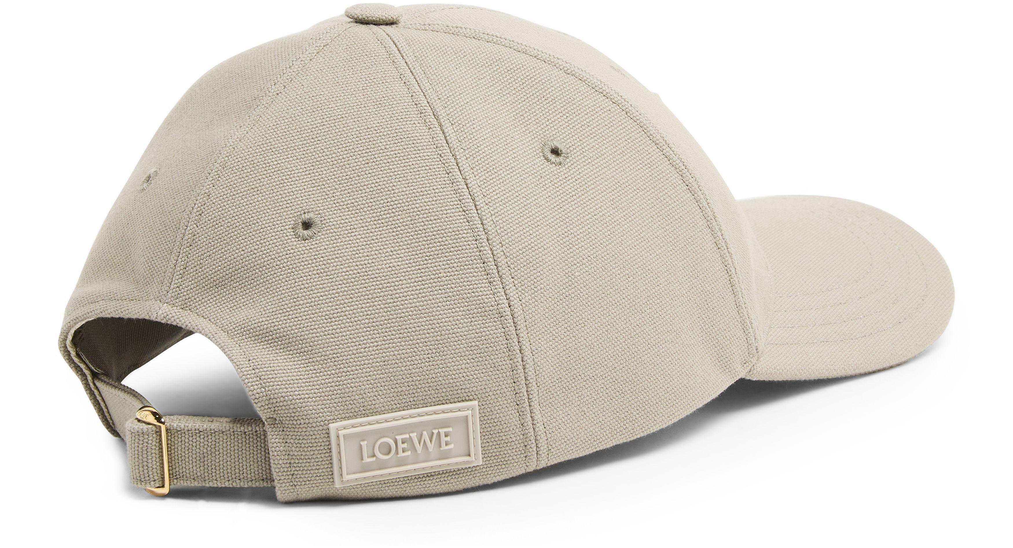LOEWE アナグラム刺繍キャンバスキャップ Sage Green 57