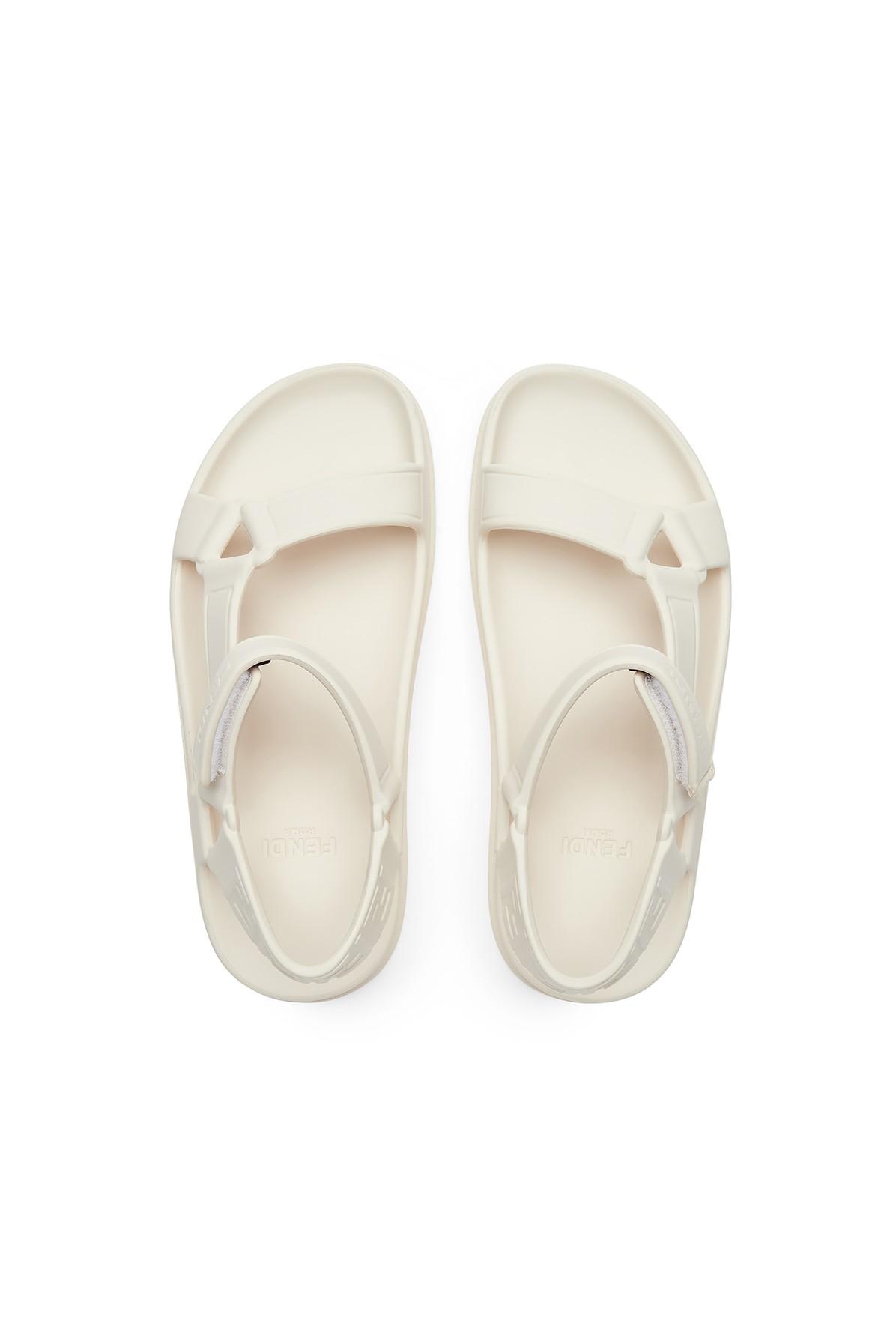 Fendi Rubber Sandals in White | Lyst