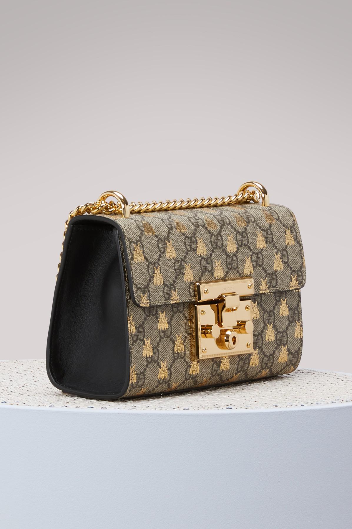 Gucci Canvas Padlock Gg Supreme Bees Shoulder Bag - Lyst