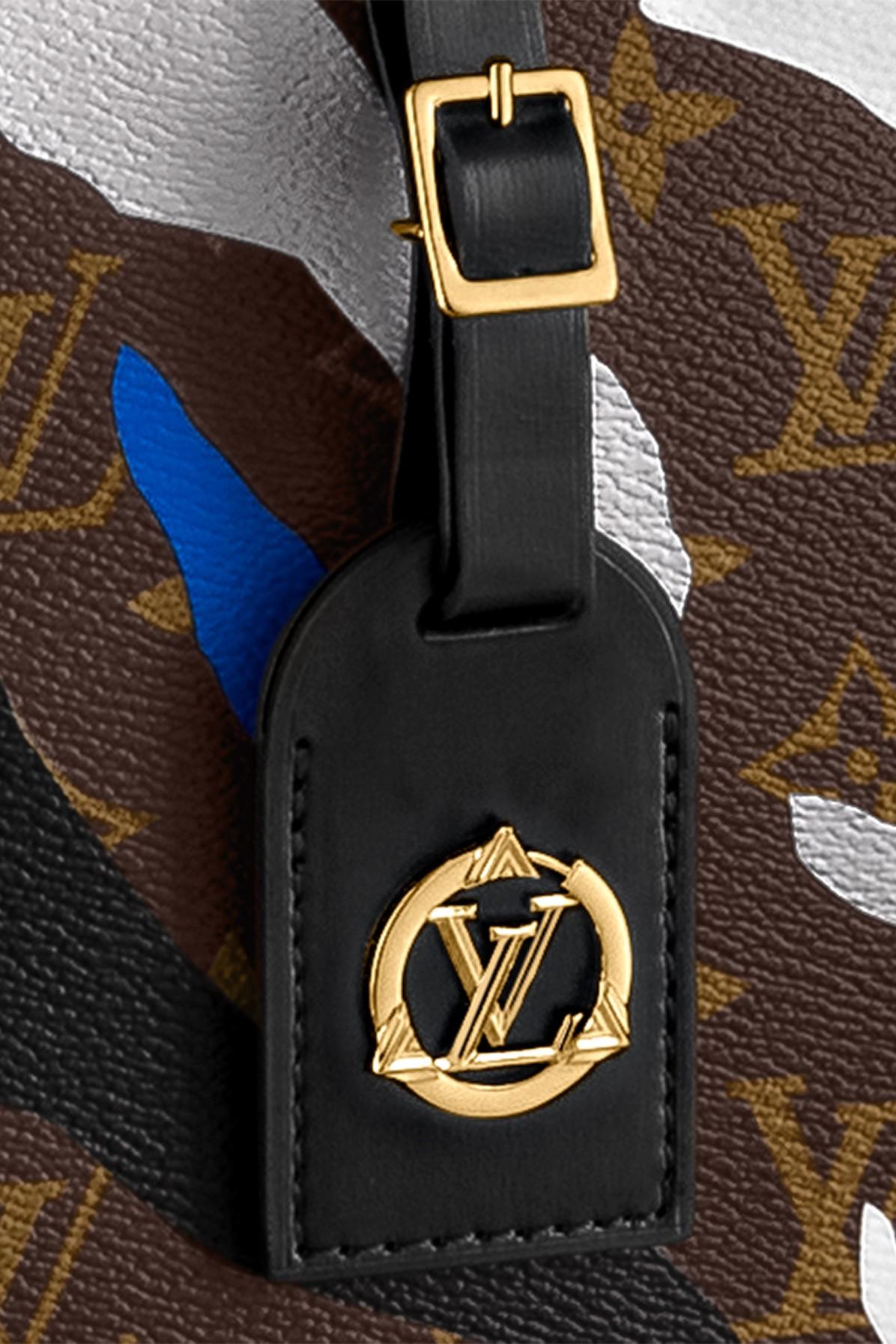Louis Vuitton Lvxlol Boite Chapeau Souple in Blue