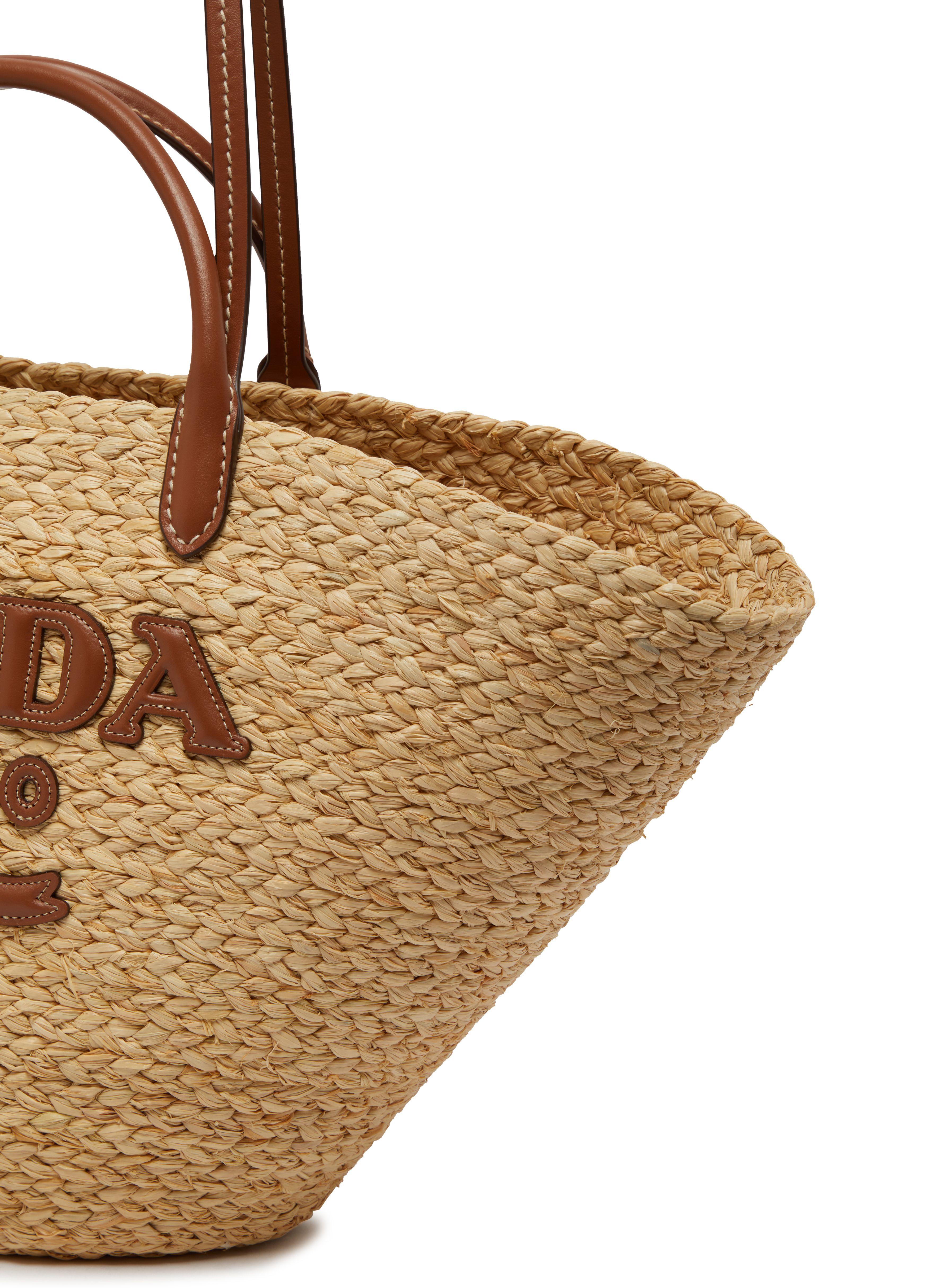 prada-beige-Grand-panier-en- 