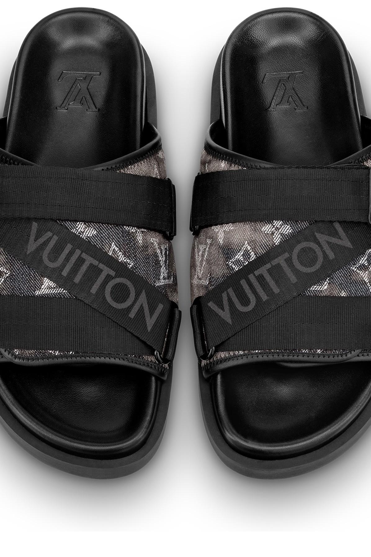 CITY BOY - YOUNGOHM with Louis Vuitton HONOLULU Mule Sandals ราคาอ้างอิงจาก Louis  Vuitton TH Website . Cr. #YOUNGOHM #LouisVuitton . อย่าลืม Like CIT