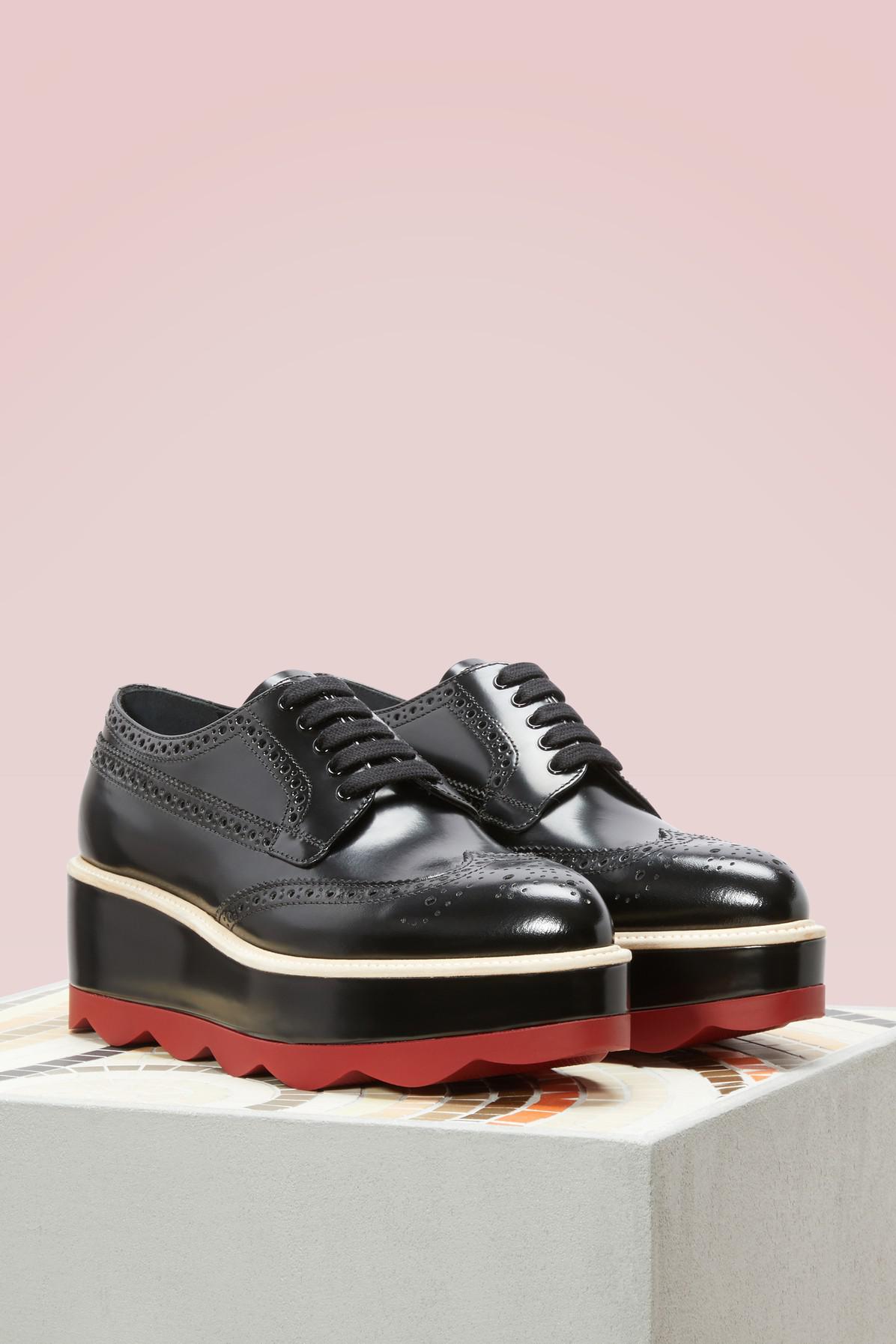 Introducir 111+ imagen black and red prada shoes - Viaterra.mx