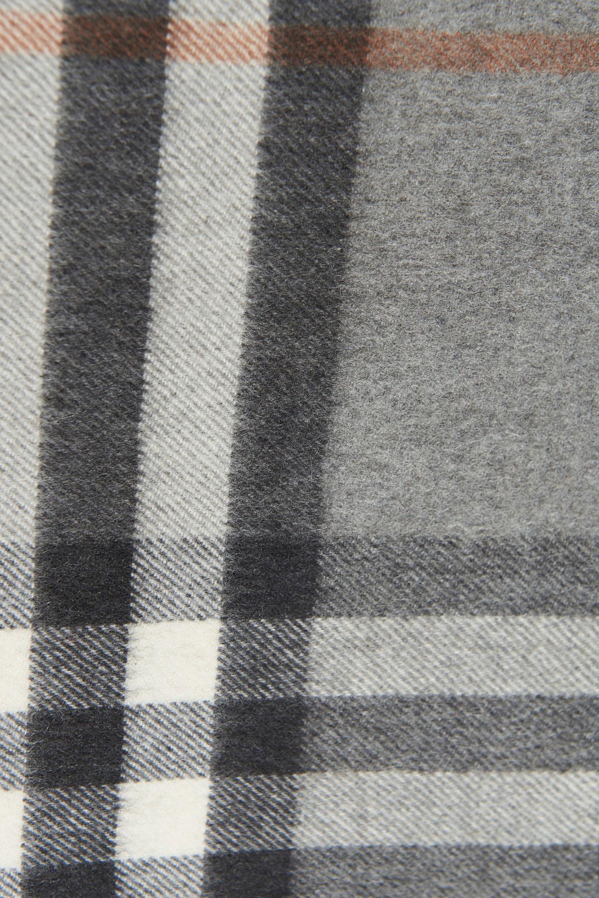 Burberry The Classic Check Cashmere Scarf in Grey (Gray) for Men | Lyst