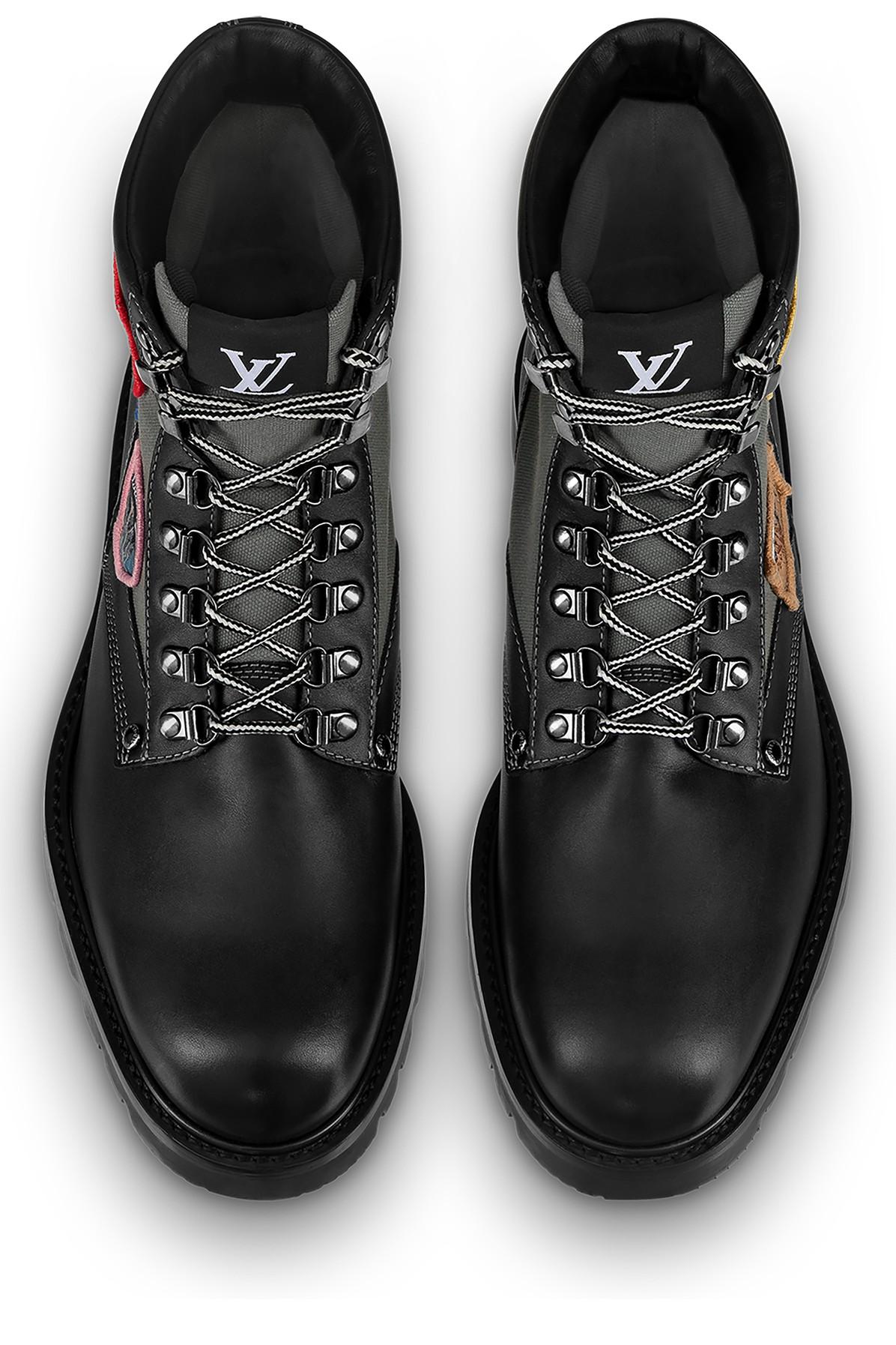 LOUIS VUITTON Calfskin Oberkampf Ankle Boots 8.5 Black 1276567