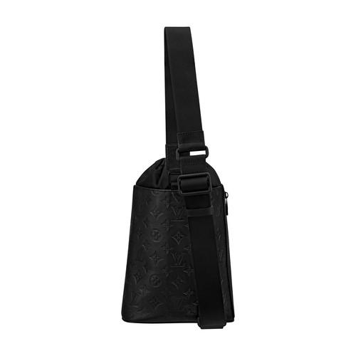 Louis Vuitton Chalk Sling Bag in Black for Men | Lyst