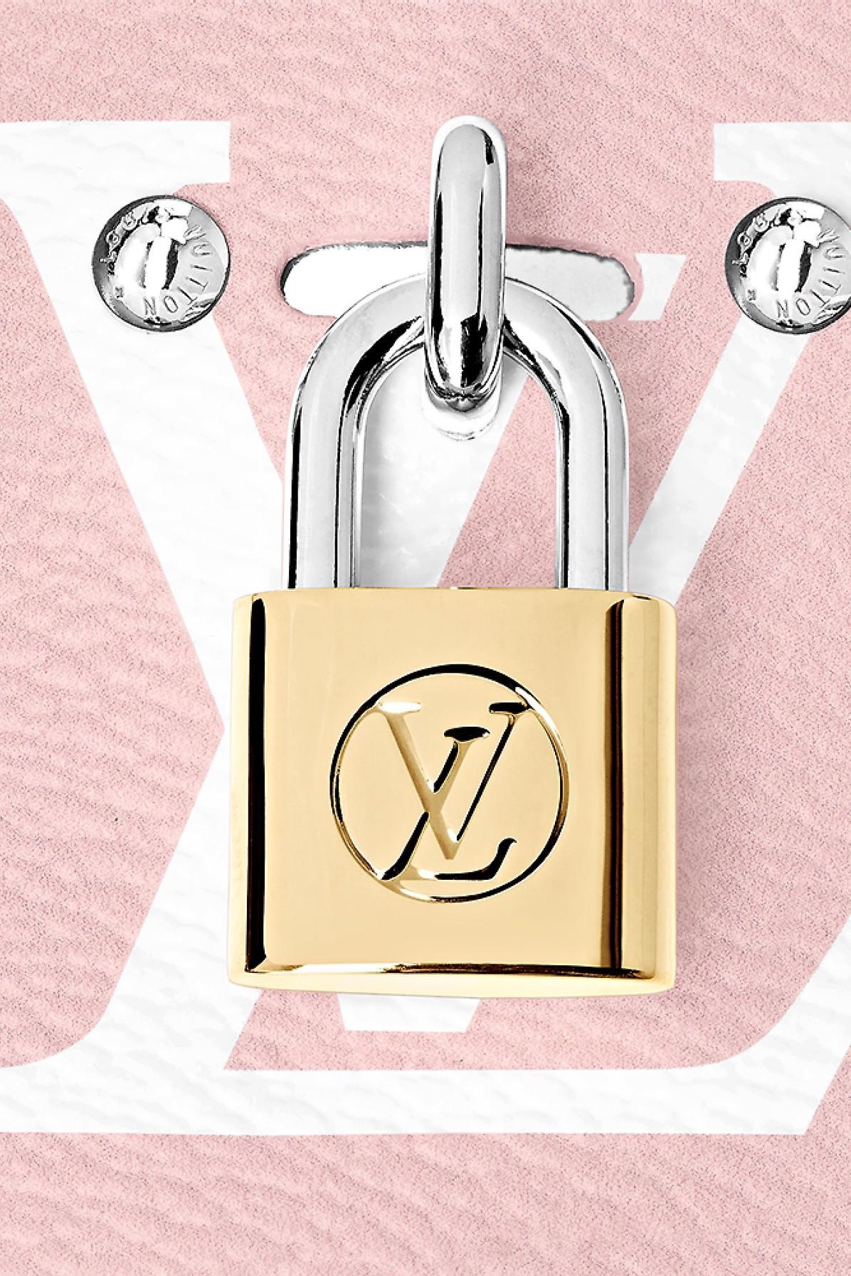 Louis Vuitton Leather Lock It Flat Mule in Pink | Lyst