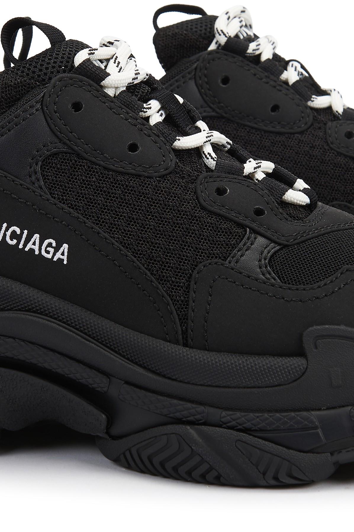 Balenciaga Triple S Sneaker in Black | Lyst