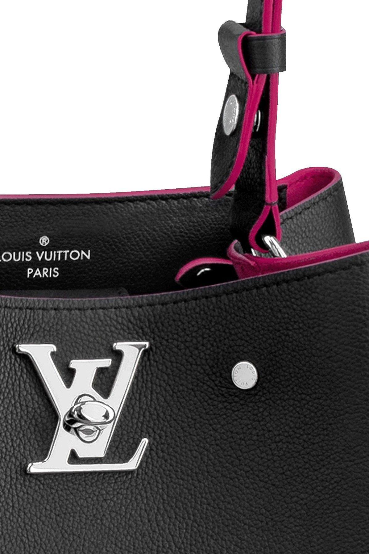 LOUIS VUITTON Lockme Bucket Bag Black Leather Shoulder Handbag M54677