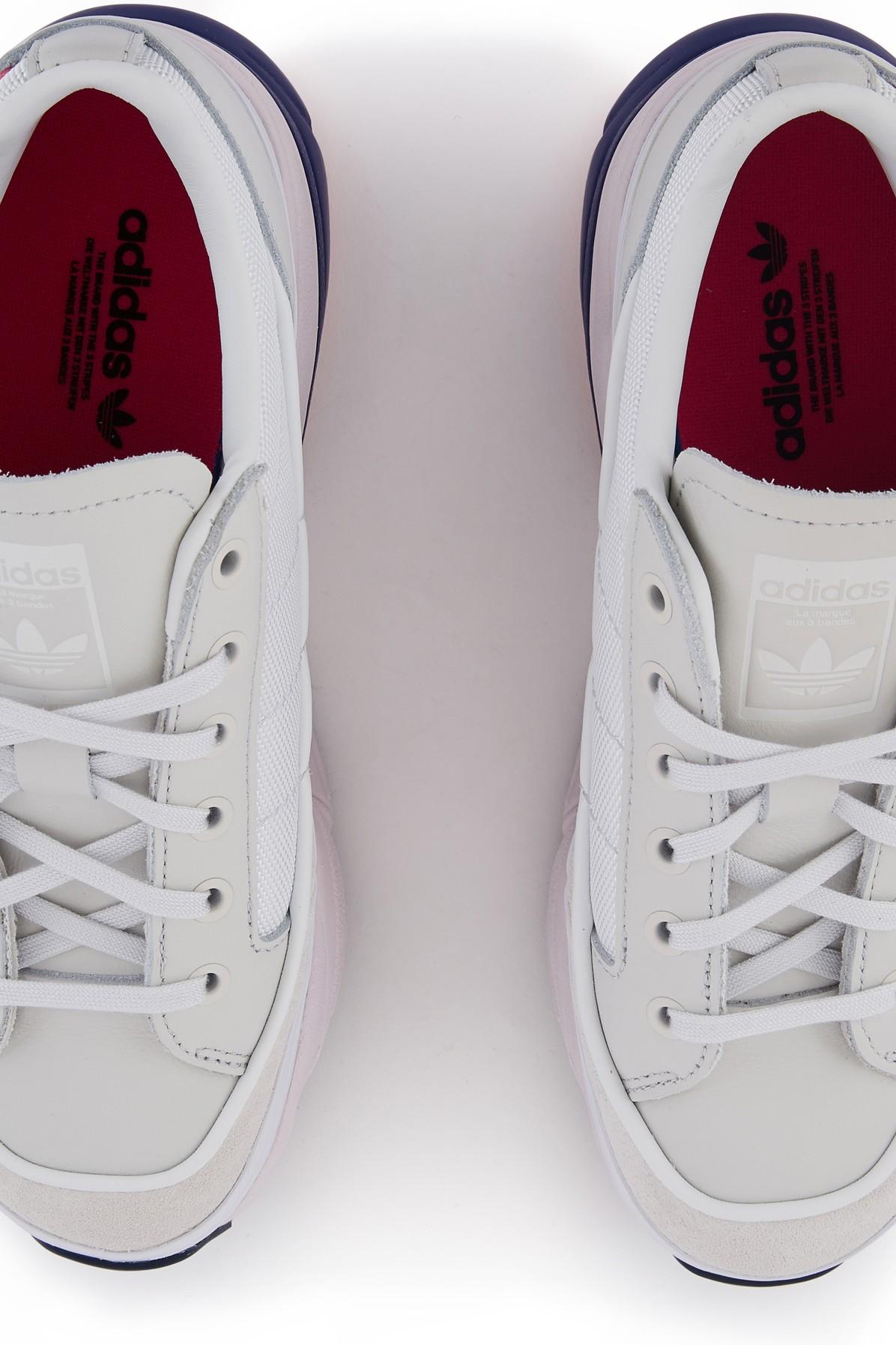 adidas originals kiellor trainers in white and purple