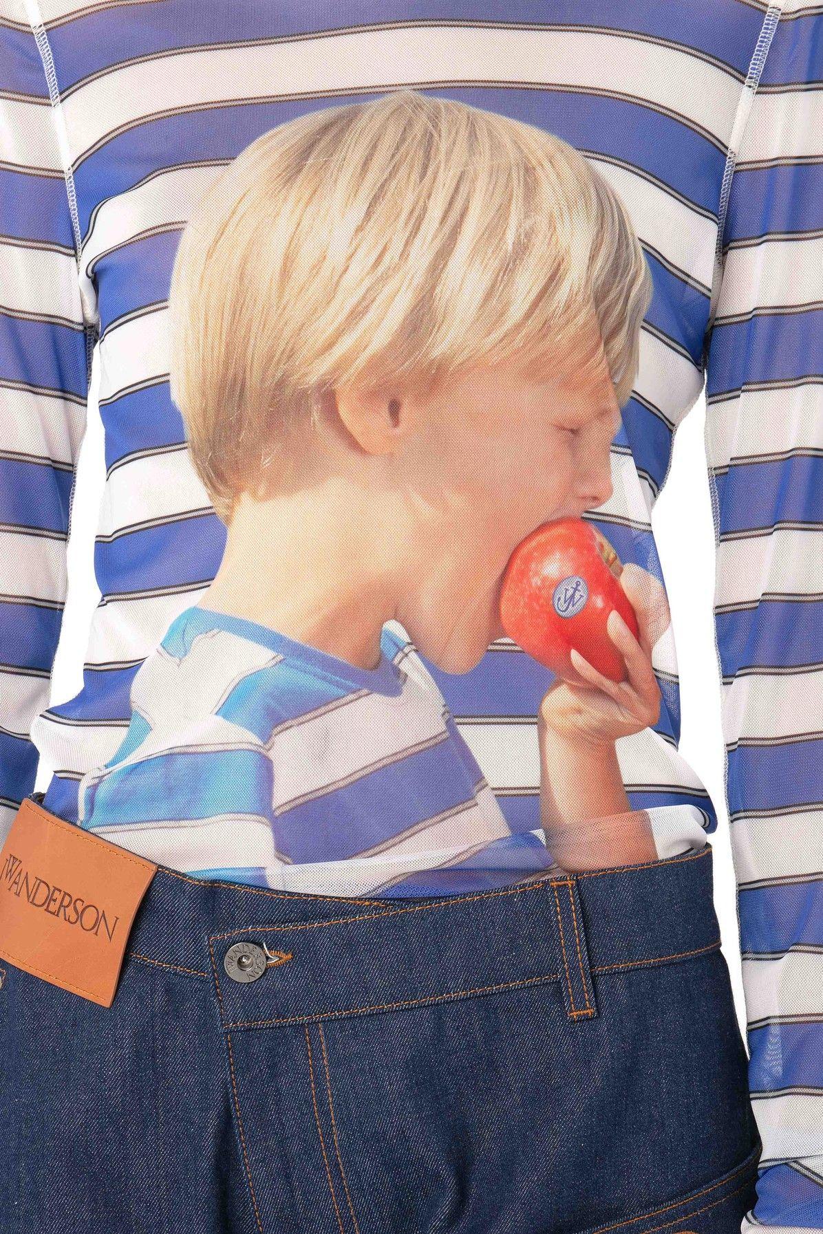 JW ANDERSON|LONG-SLEEVED SHIRTS ( BOY WITH APPLE PRINTE JW Anderson Boy With Apple Print Long Sleeve Top in Blue | Lyst