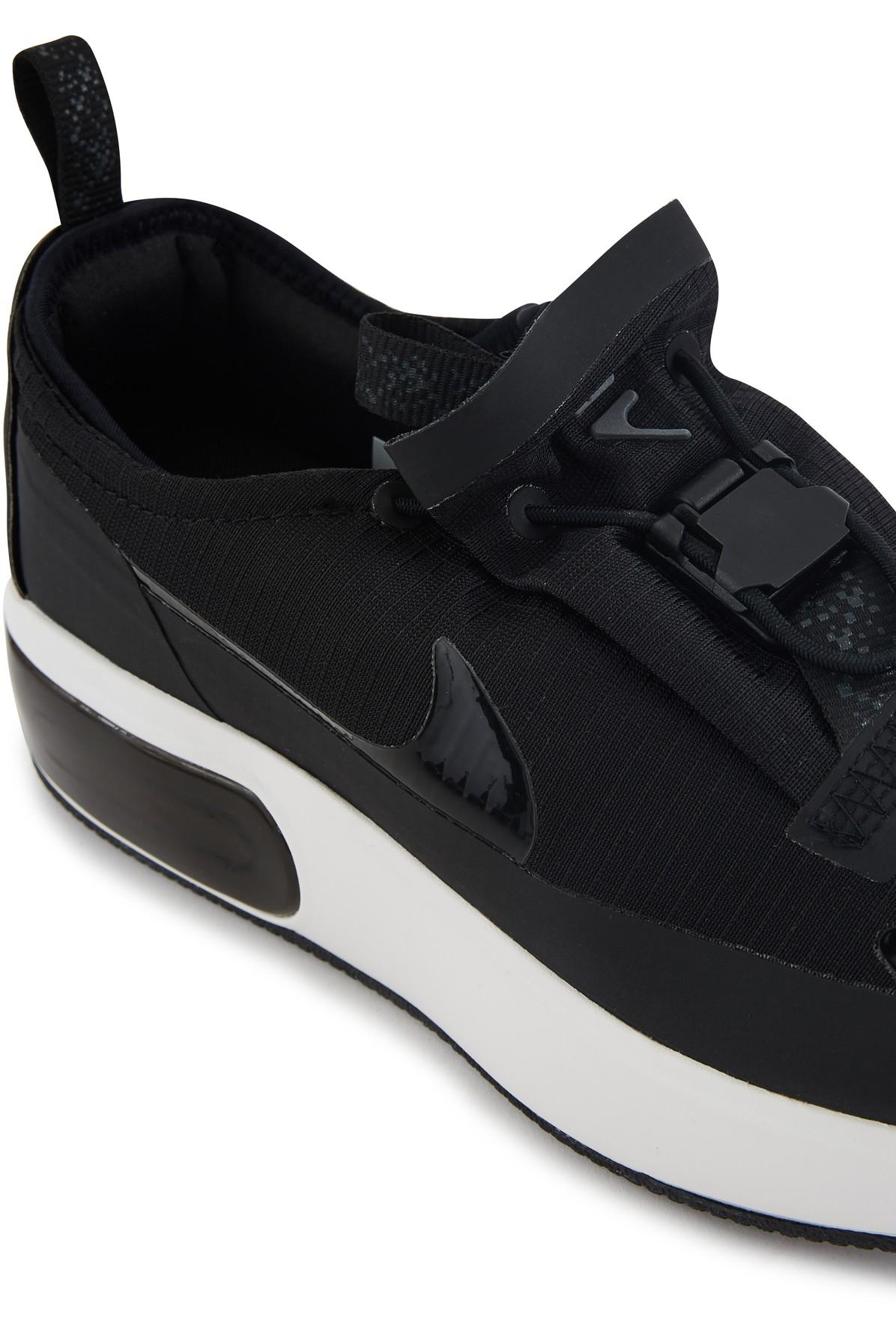 nike black dia trainers