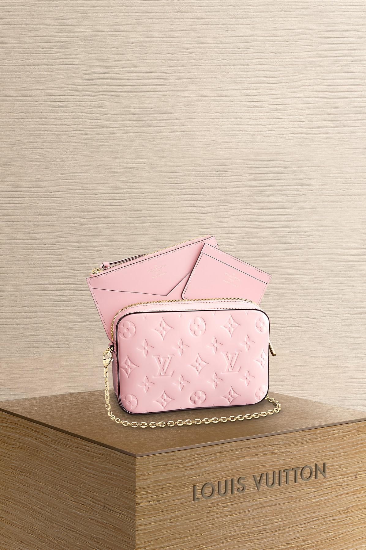 louis vuitton camera pouch