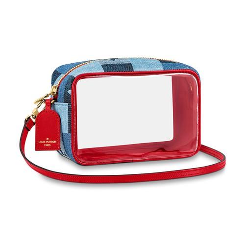afsked mini Gå ned Louis Vuitton Denim Beach Pouch in Red - Lyst