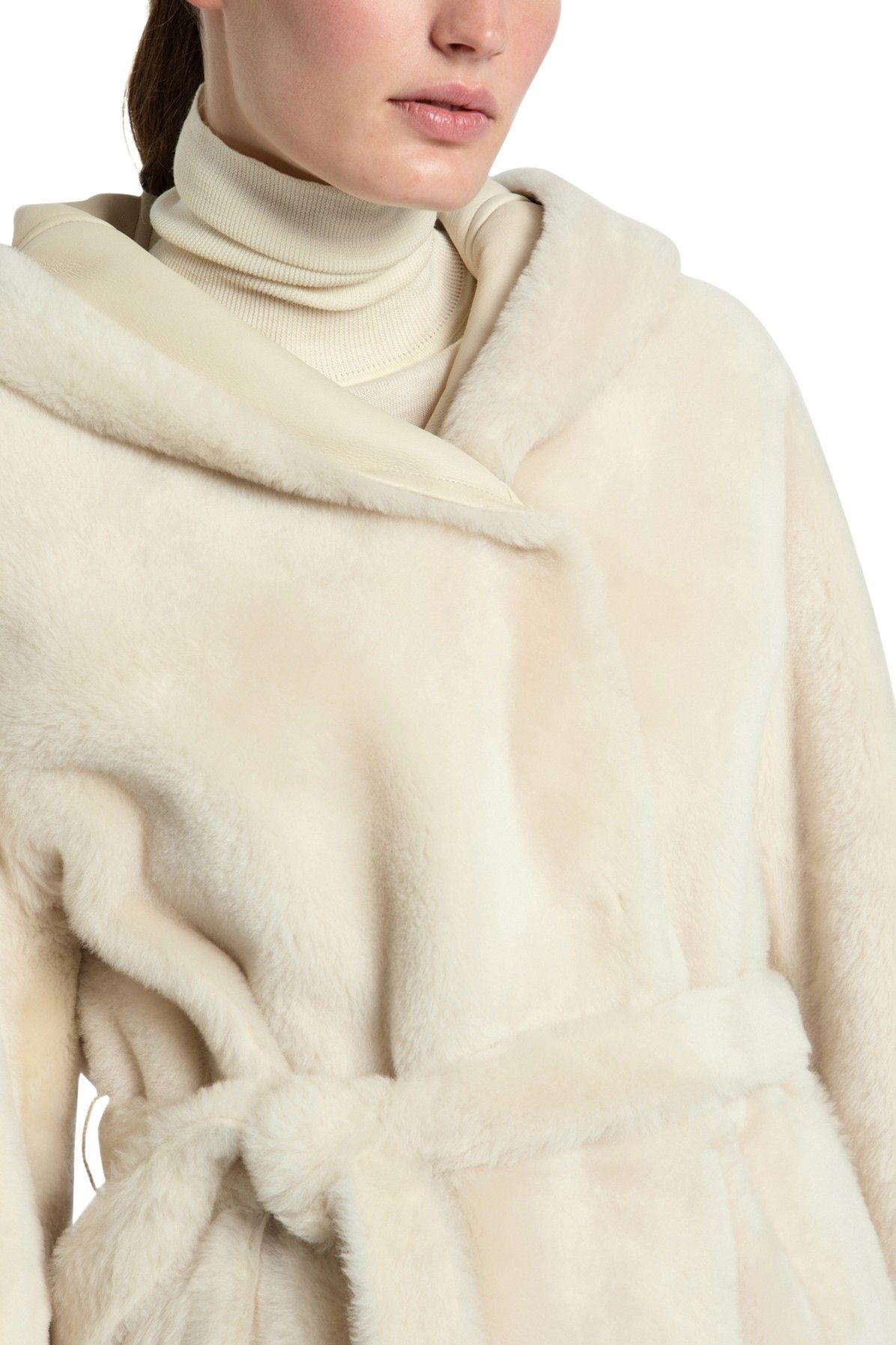 Yves Salomon Reversible Hooded Shearling Maxi Coat in Natural | Lyst