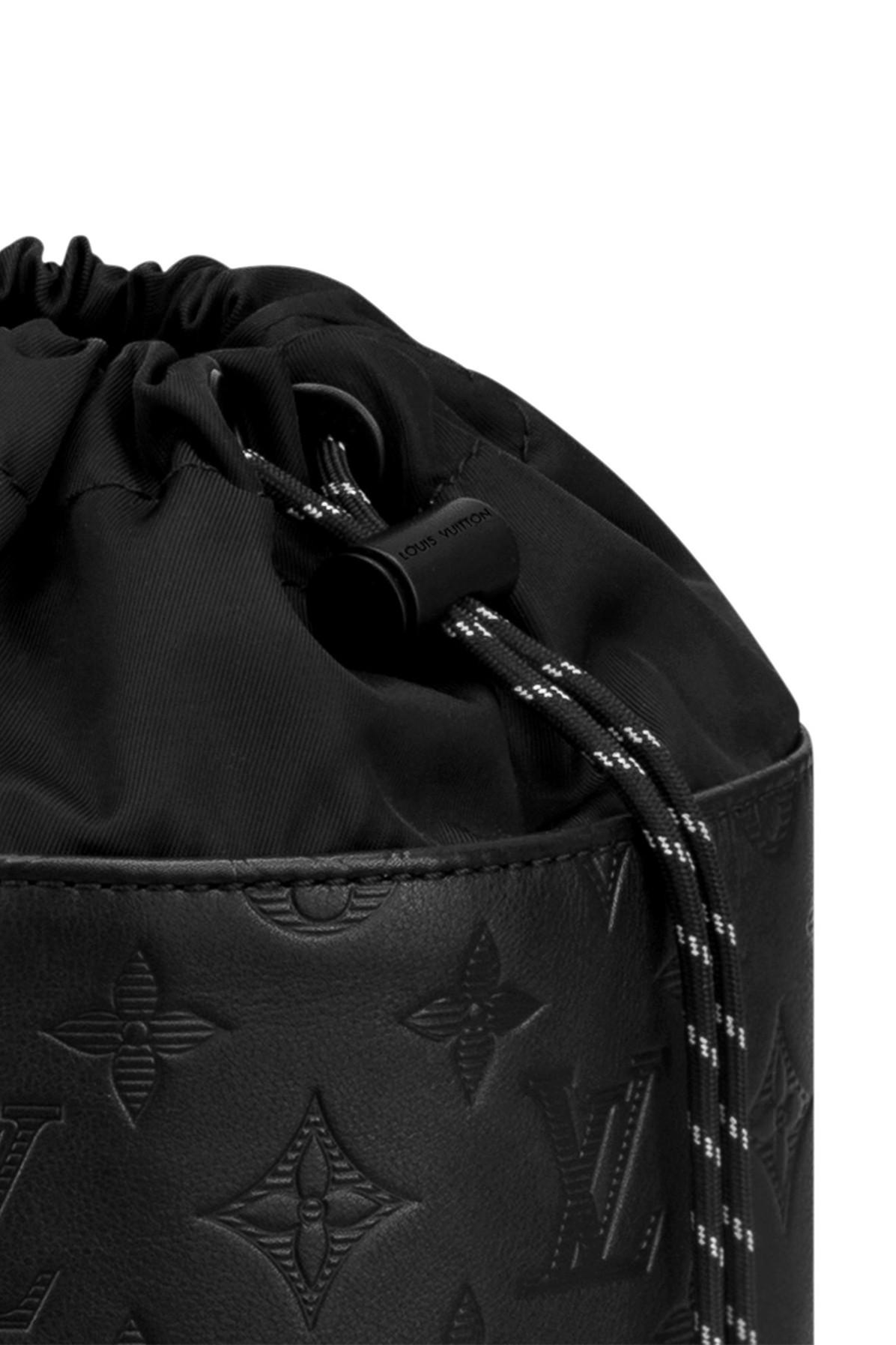 lv monogram sling bag black