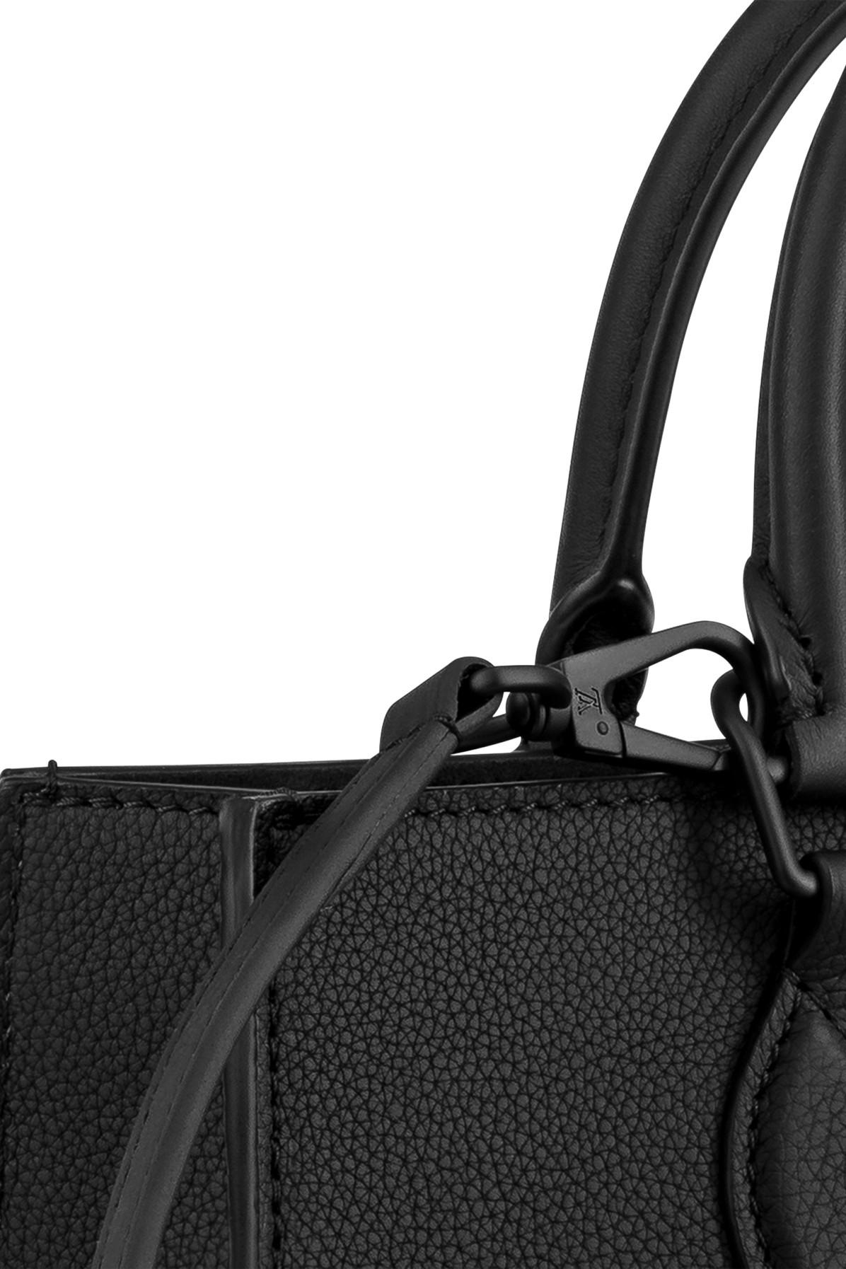 Louis Vuitton LockMe Shopper - Black Totes, Handbags - LOU808900