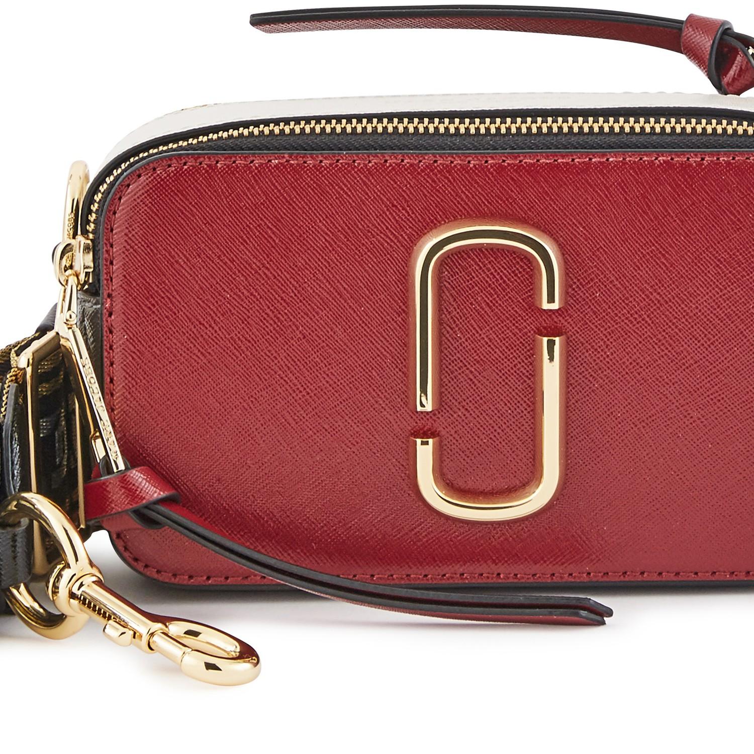 marc jacobs snapshot maroon