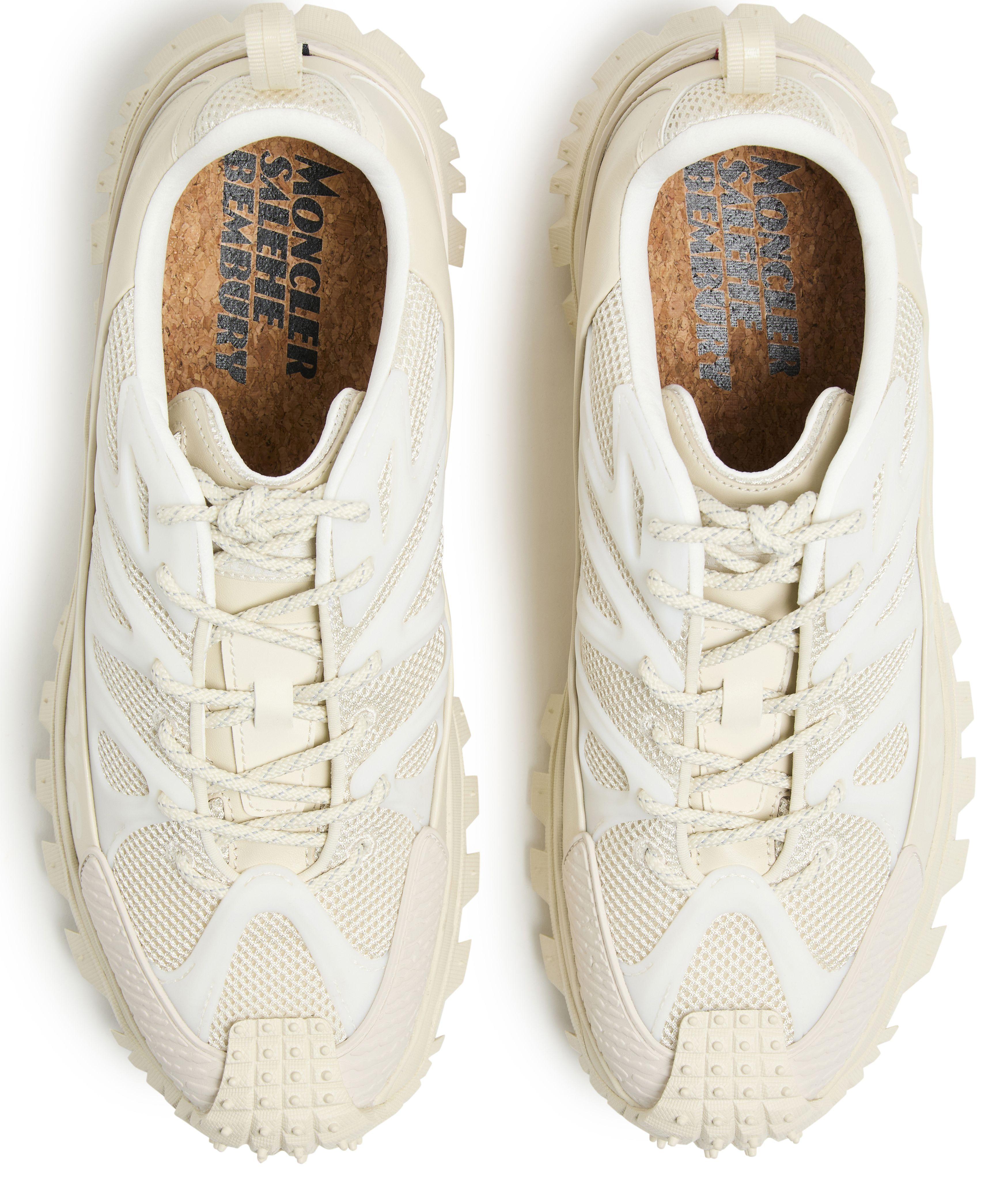 Moncler Trailgrip Amoeba Low Top Sneakers in White for Men