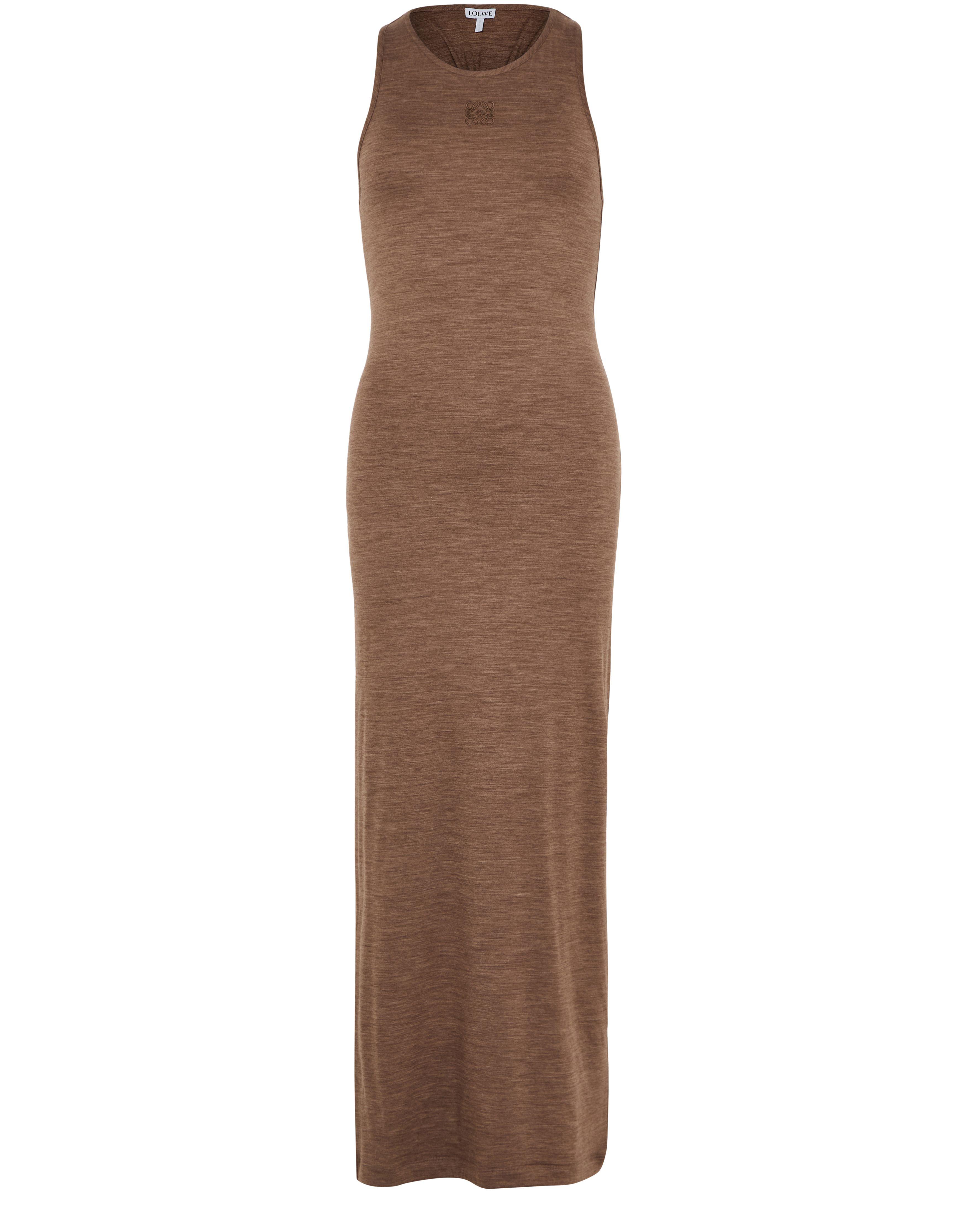 ワンピース LOEWE BROWN WOOL DRESS WITH ANAGRAM LOGO Anagram wool-blend maxi dress in brown - Loewe | Mytheresa